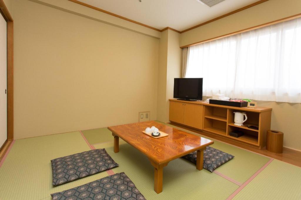 Spa Land Hotel Naito Fuefuki Exterior foto